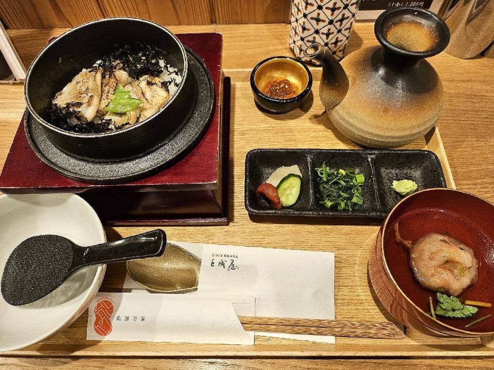 能加万菜 と成屋