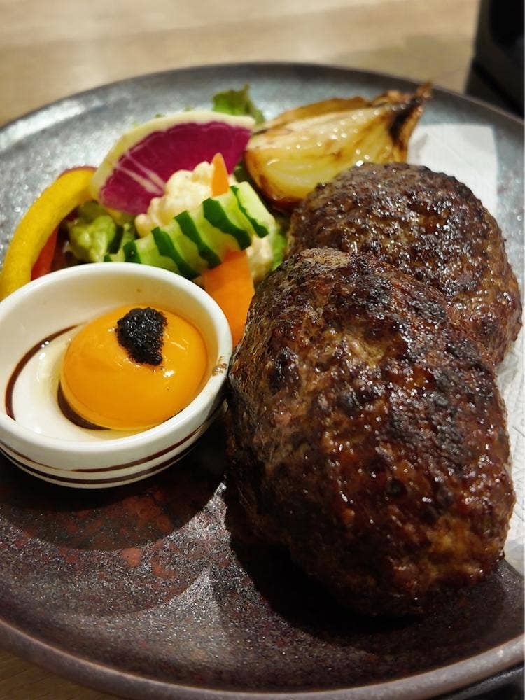 炭火焼肉生ホルモン処 しょうちゃん 駅前店