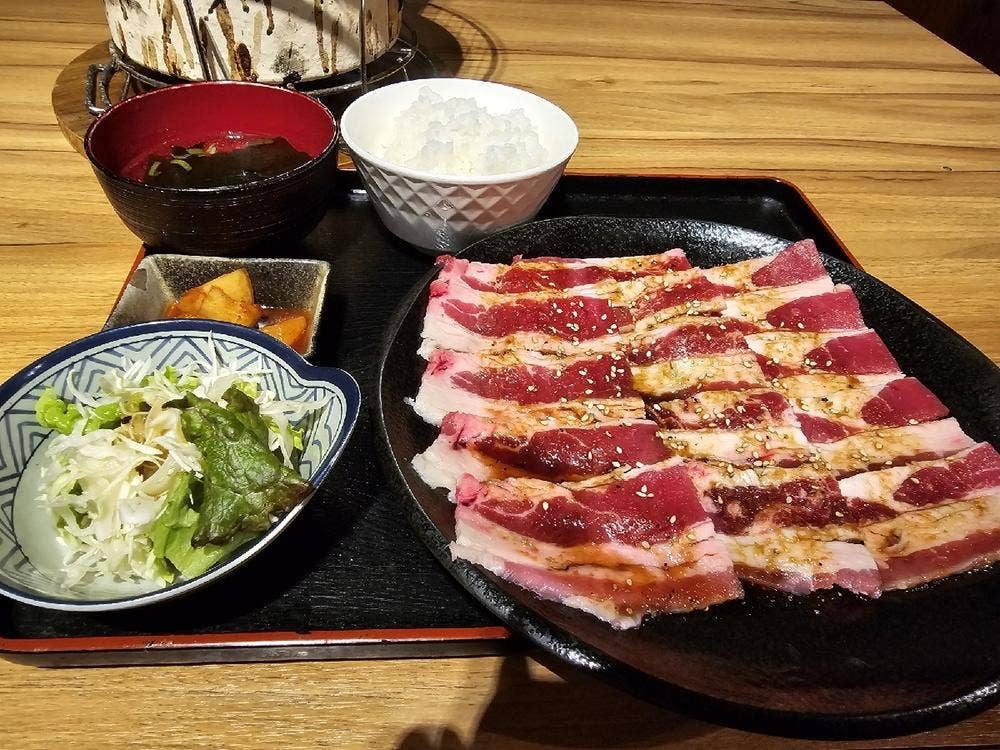 炭火焼肉 牛鼎