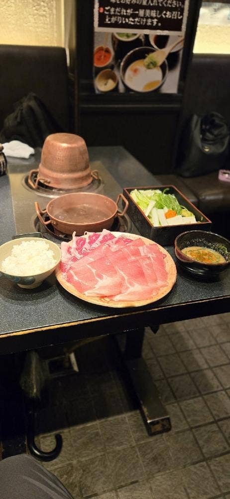 しゃぶ亭 西梅田店