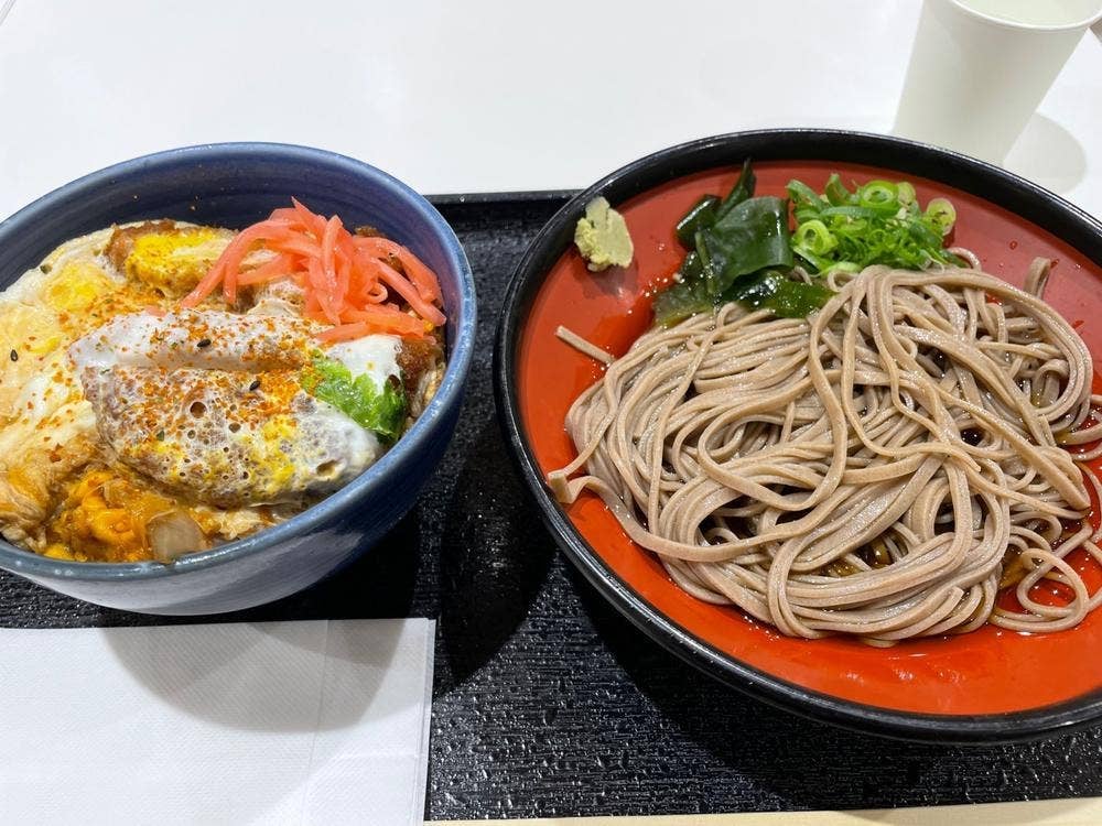 そば処吉野家 イオンモール川口前川店
