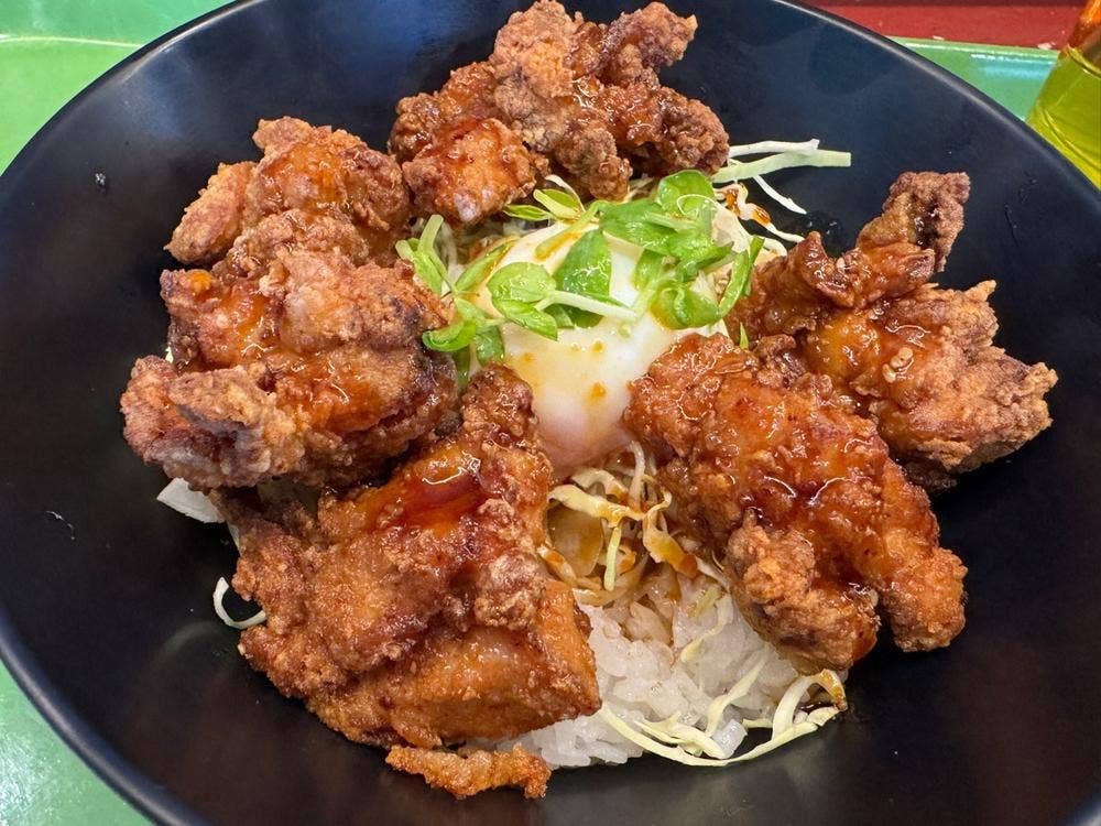 カフェバルCAPRI