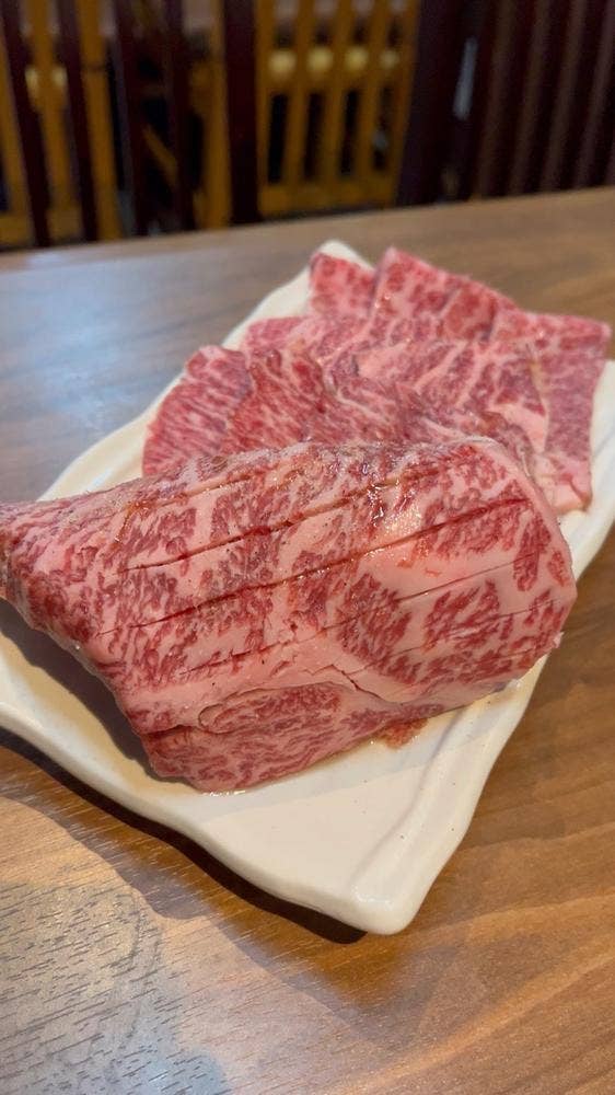 焼肉家 いすか