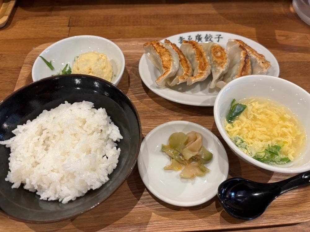 壽ゑ廣餃子 立町店