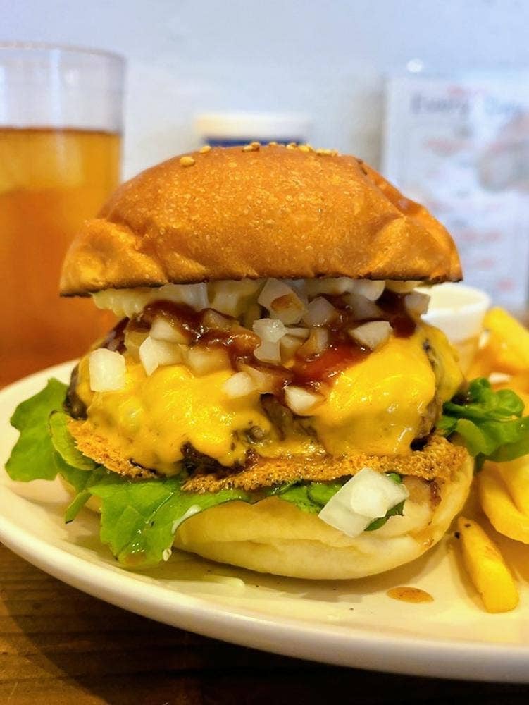 GENUINE BURGER TORANOMON