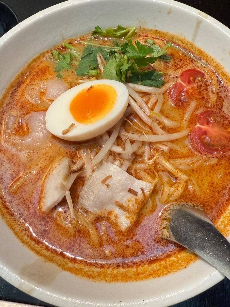 SLOWJAM GARAGE Singaporean cuisine