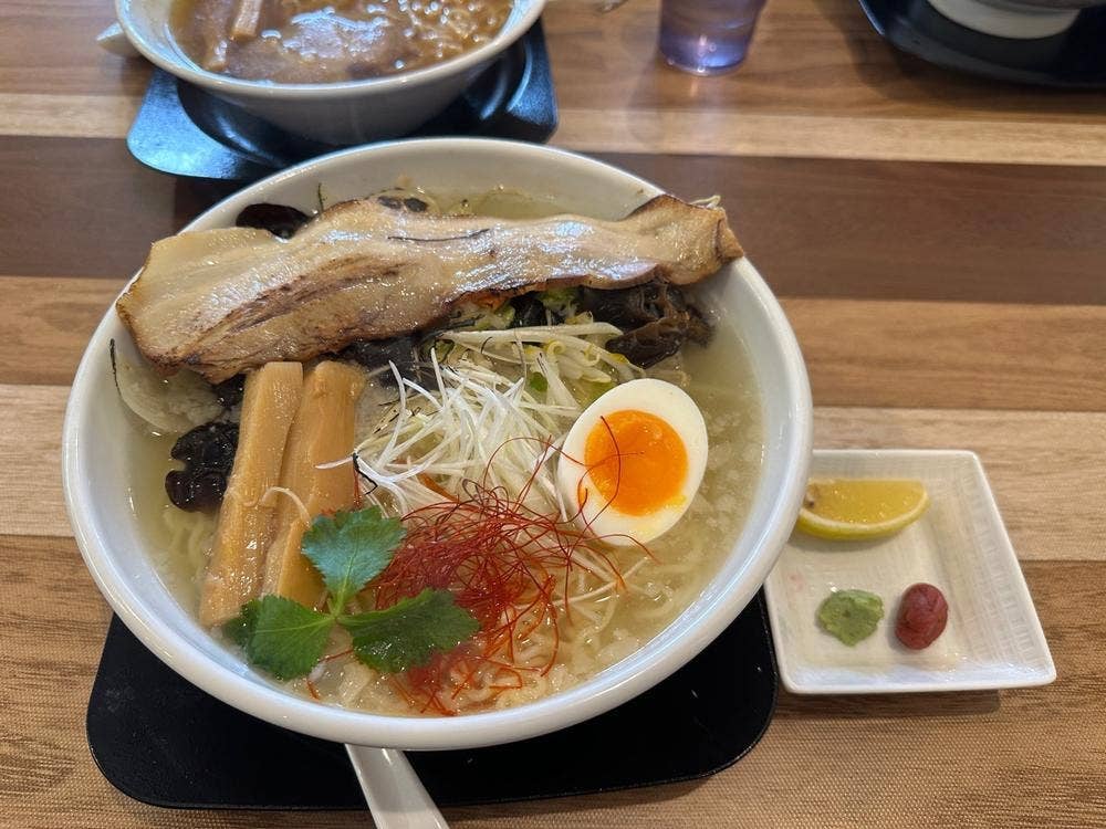 あかふじ