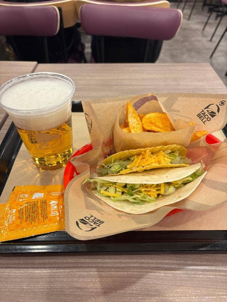 TACO BELL 中目黒店