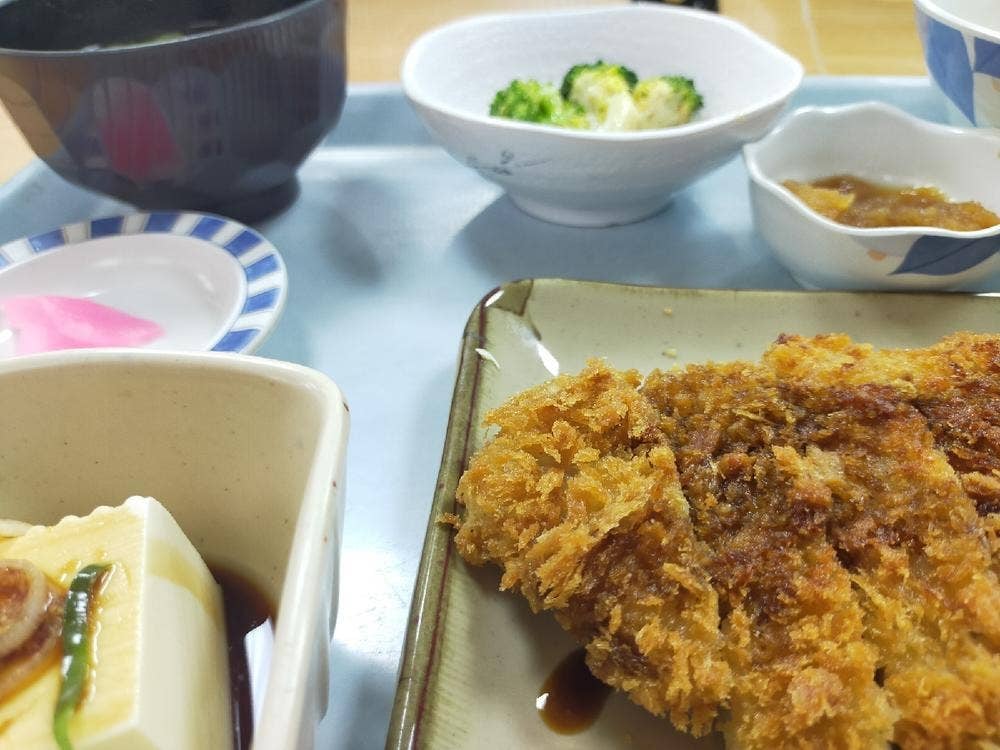 カフェダイニングShachi