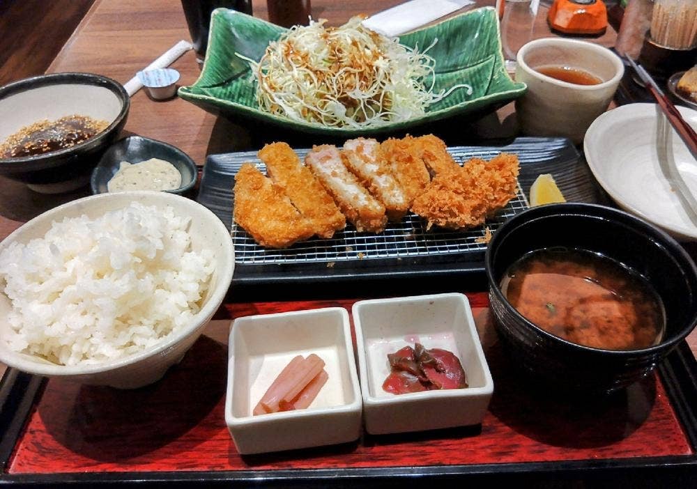 とんかつ新宿さぼてん レストラン KITTE博多店