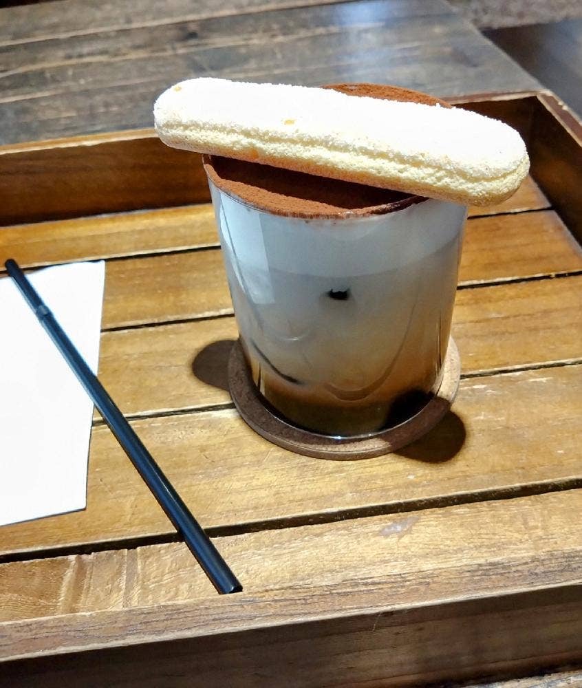 cafe+82
