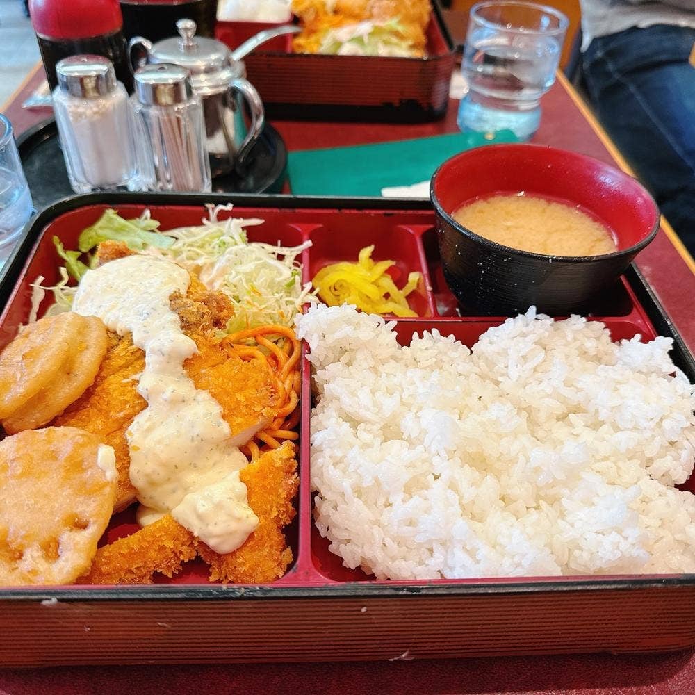 穂里館