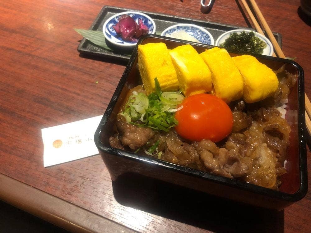 焼肉とビール 市場小路 烏丸店