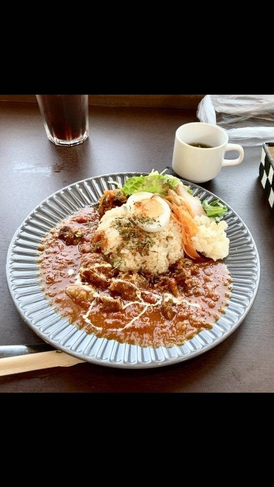 丘の上のカフェHeuvel