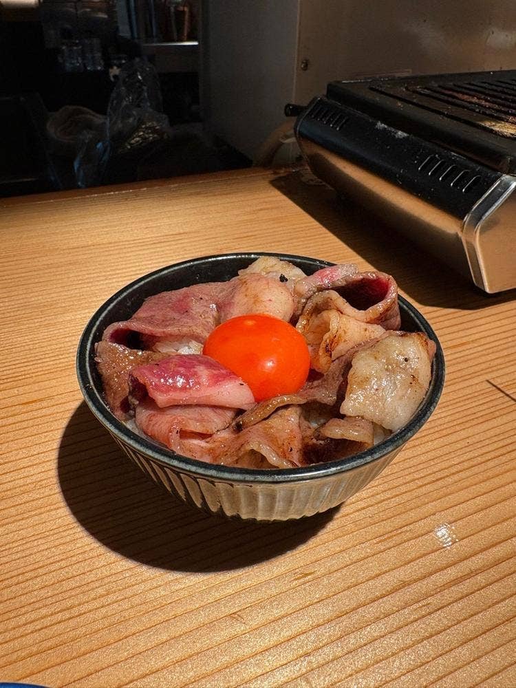 カウンター焼肉 うしすき