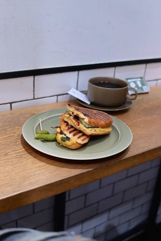 VERVE COFFEE ROASTERS SHINJUKU STATION