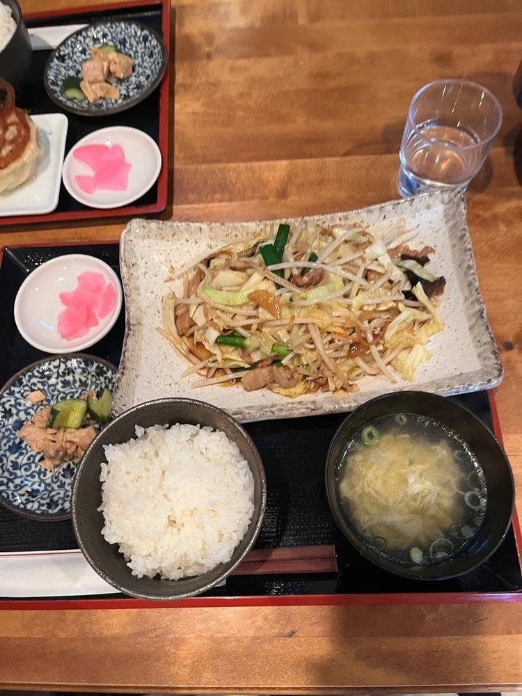 餃子Dininng香楽