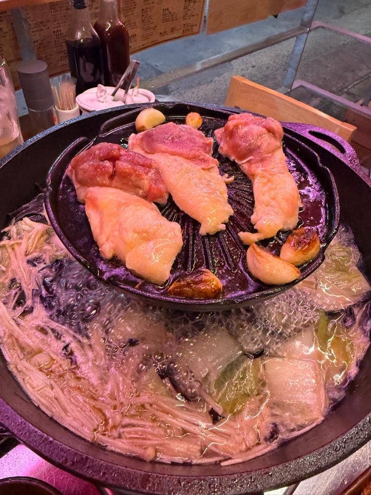 地鶏 焼き鳥鍋 サン 那覇の店