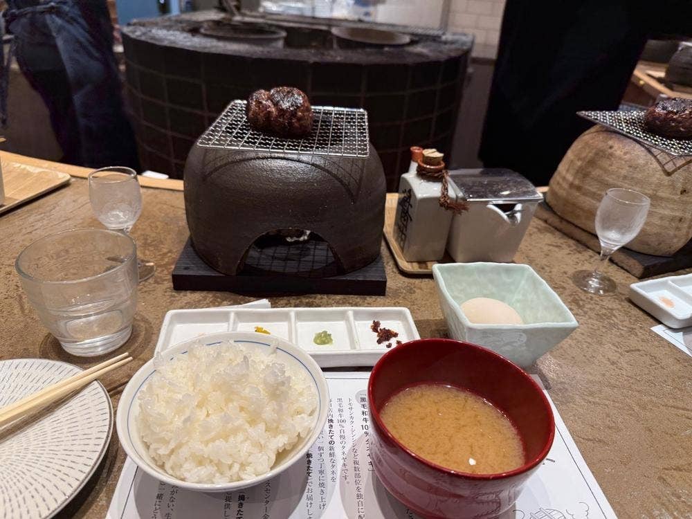 炊きたてあり〼