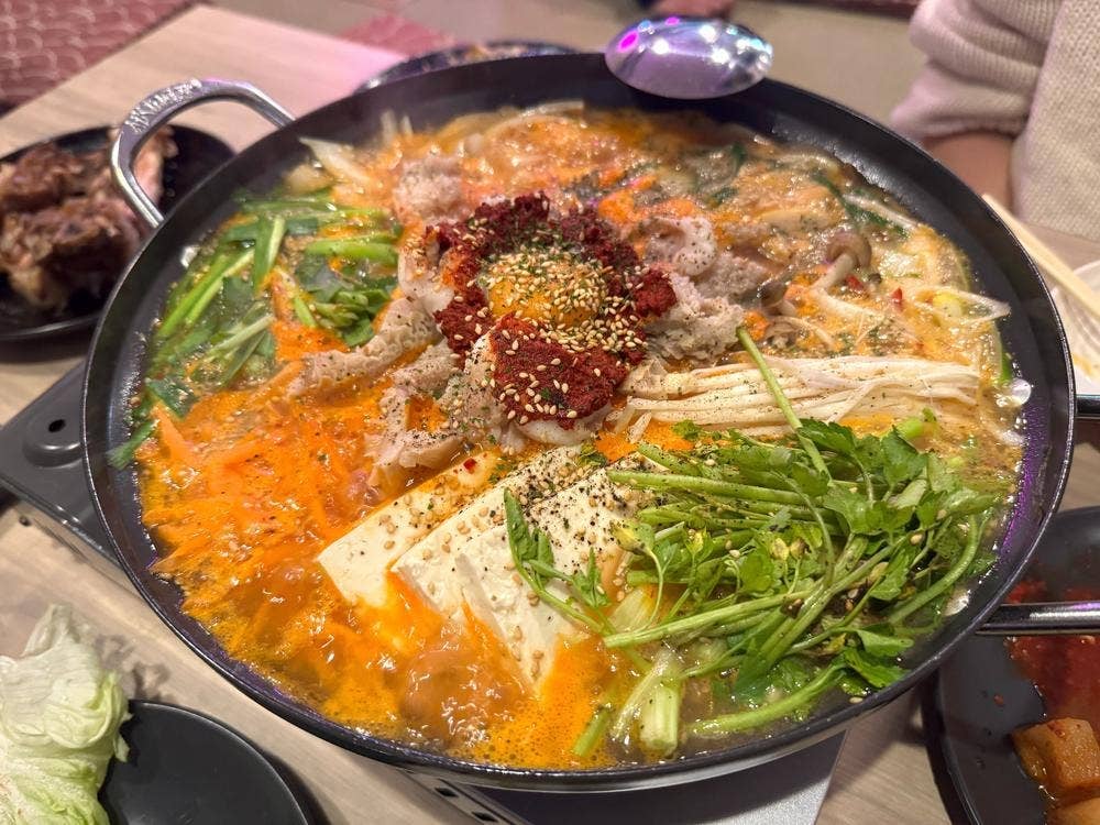 王豚足家 西五反田店
