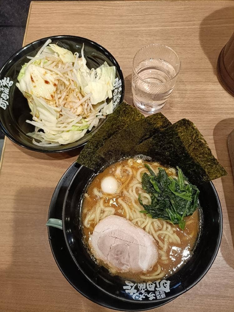 横浜家系ラーメン 町田商店 本店