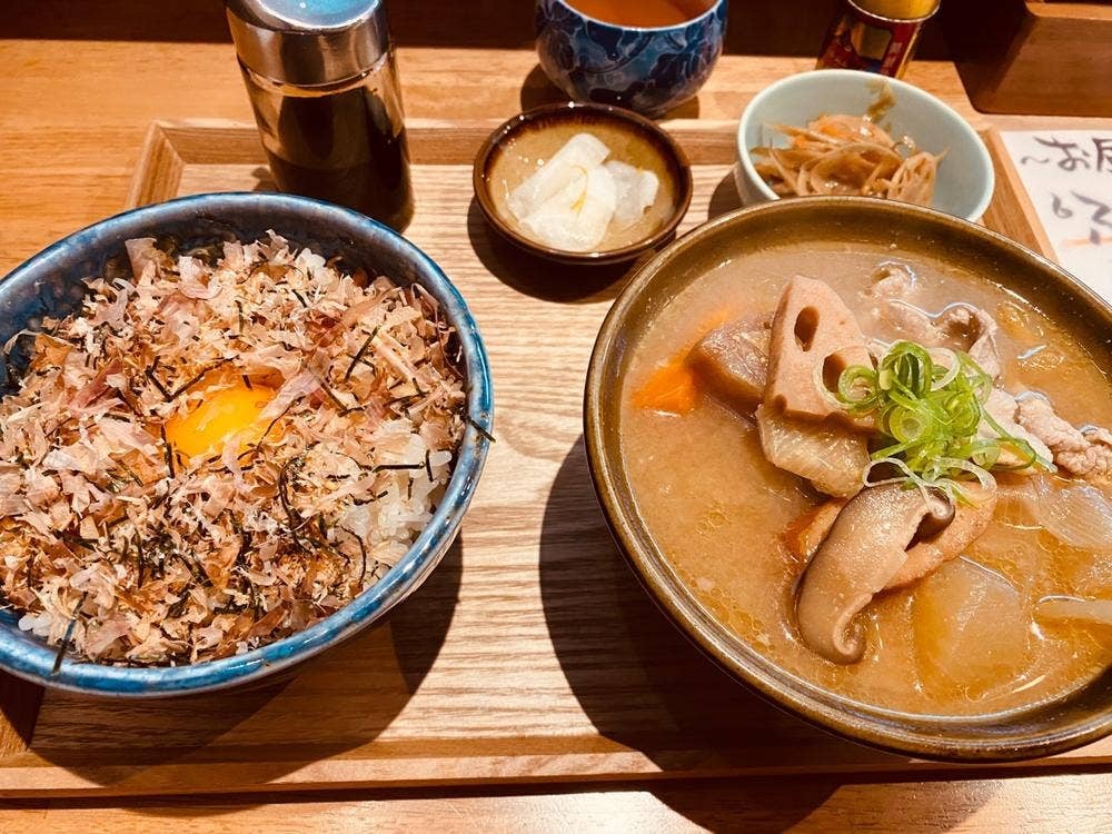 にこみや 岳