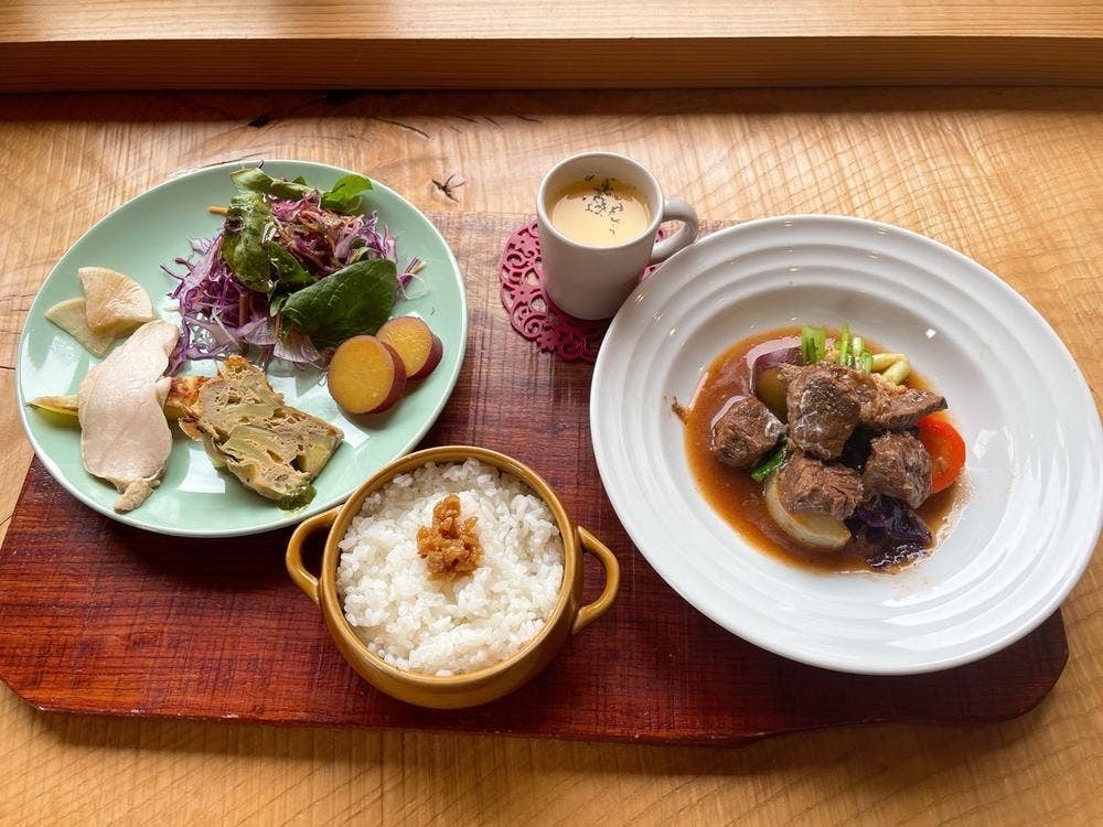 Organic Cafe てんとうむしばたけ