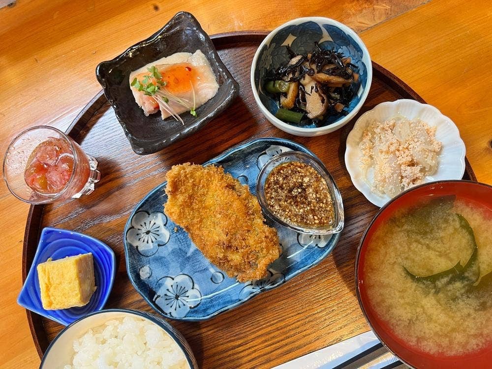 元気ごはん なぎさとサリー