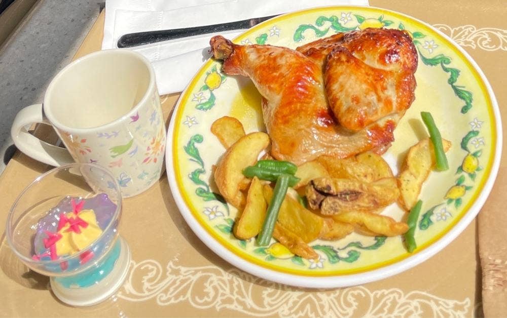 カフェ ポルトフィーノ