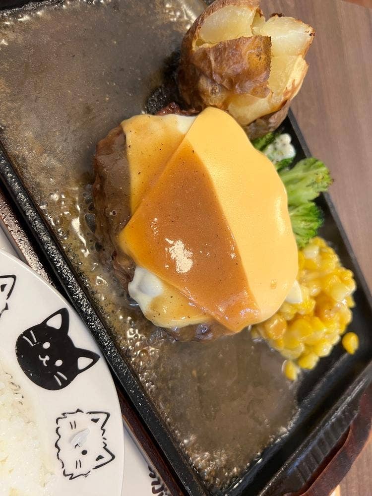 ハンバーグレストラン はらぺこキャット
