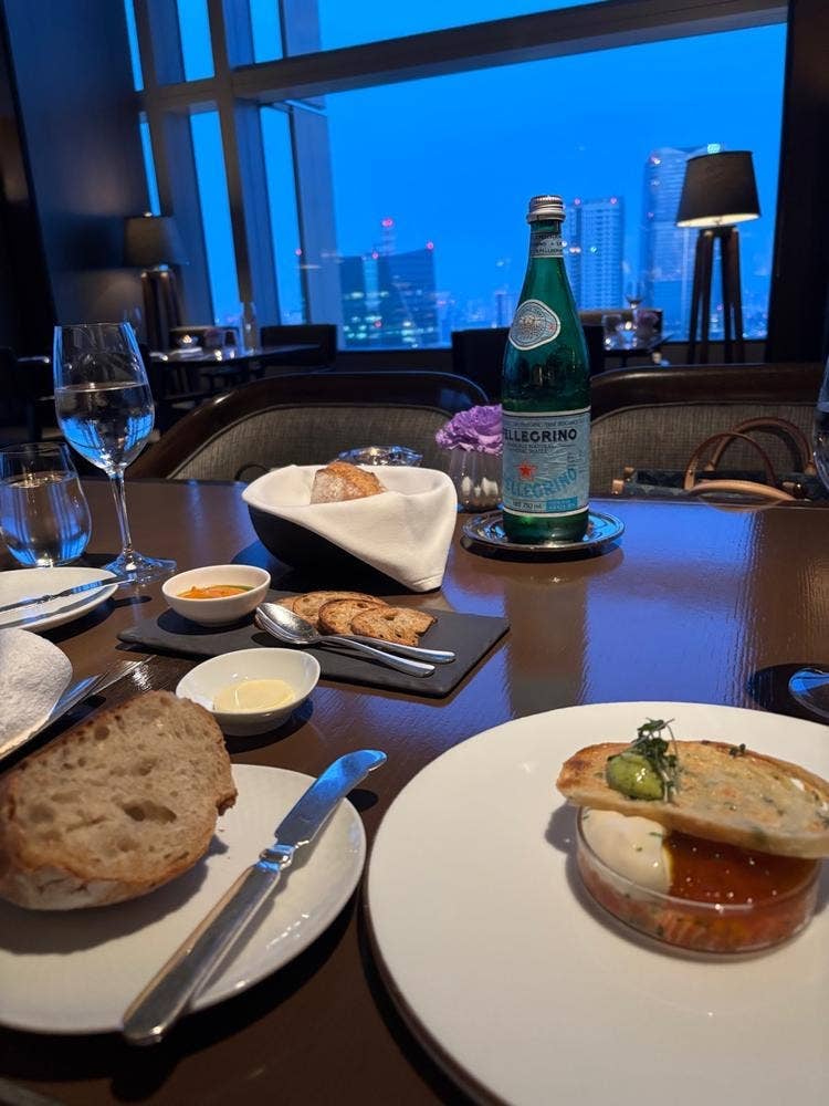 ビストロノミー タワーズ ザ・リッツ・カールトン東京