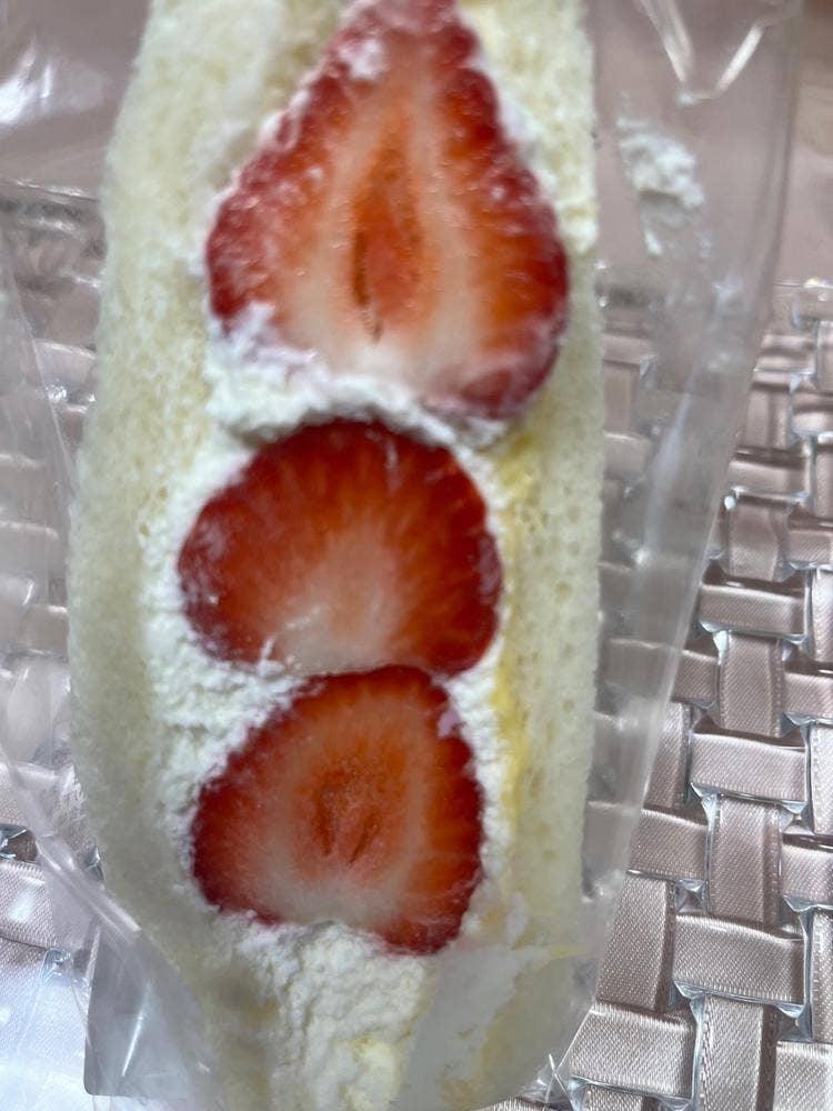 ダンマルシェ地下鉄三宮店