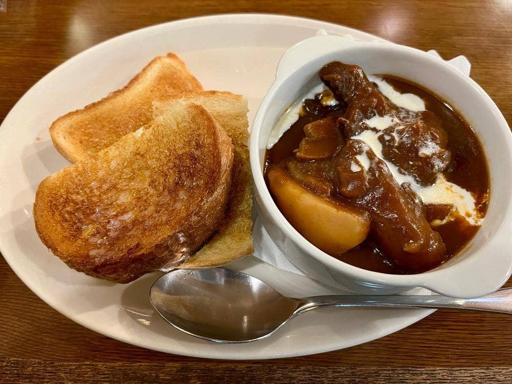 ぽえむ新京橋店