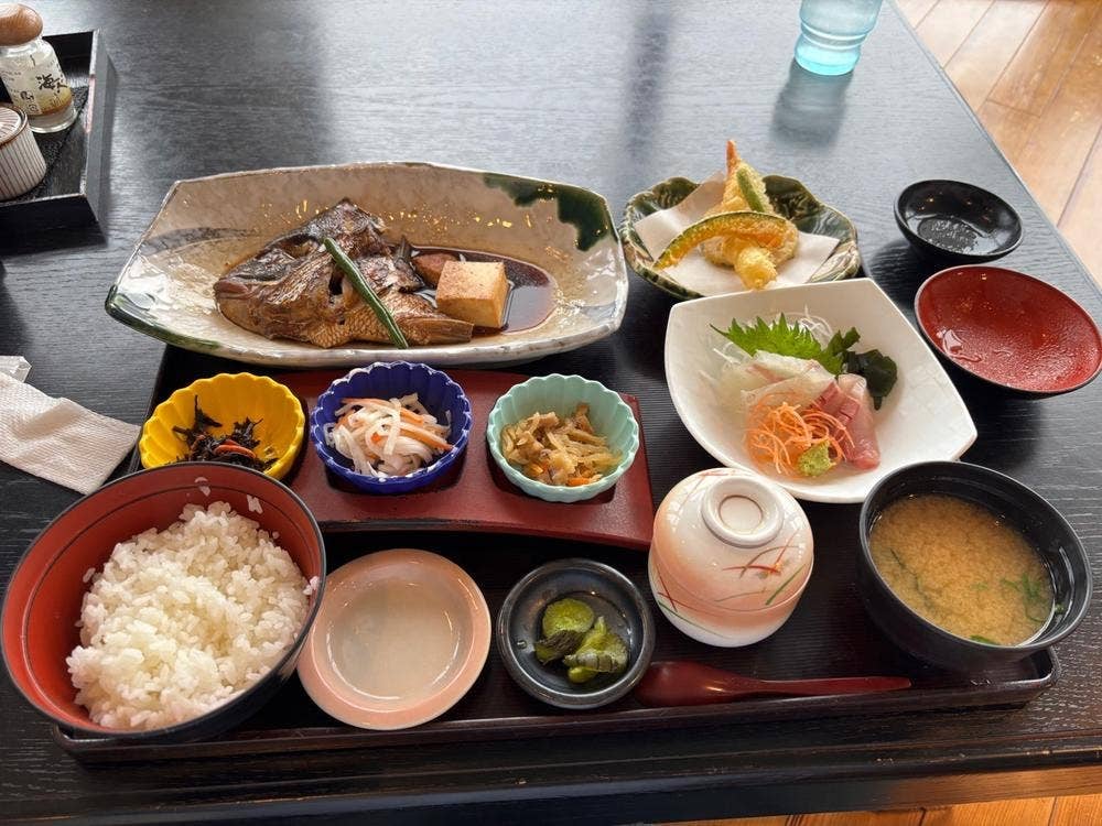 かつら亭音戸店