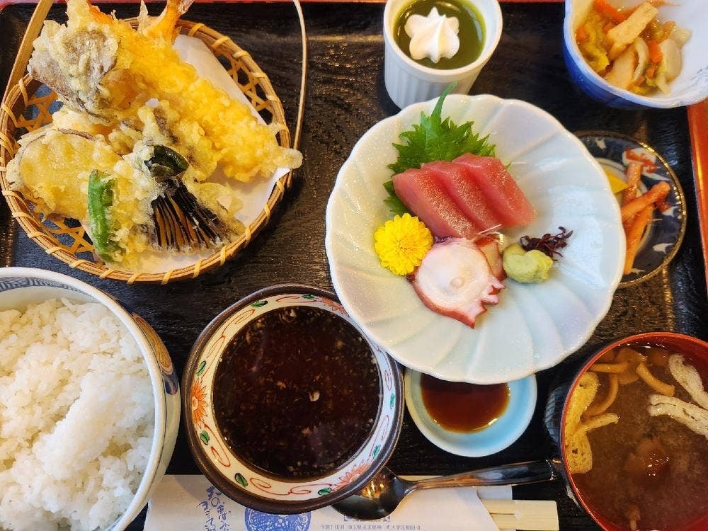 炉ばた茶屋 こい家