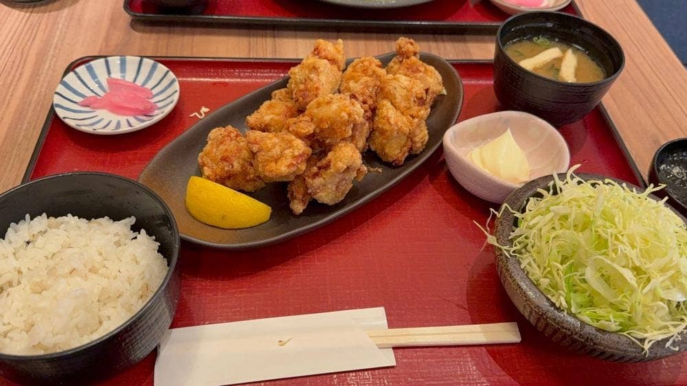 とんかつととろろ膳 かつ麦 京都ファミリー店