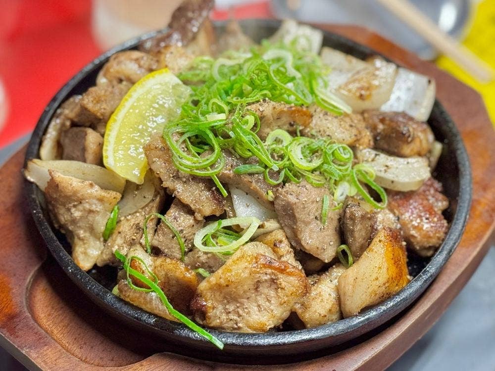 高架下 チエちゃん