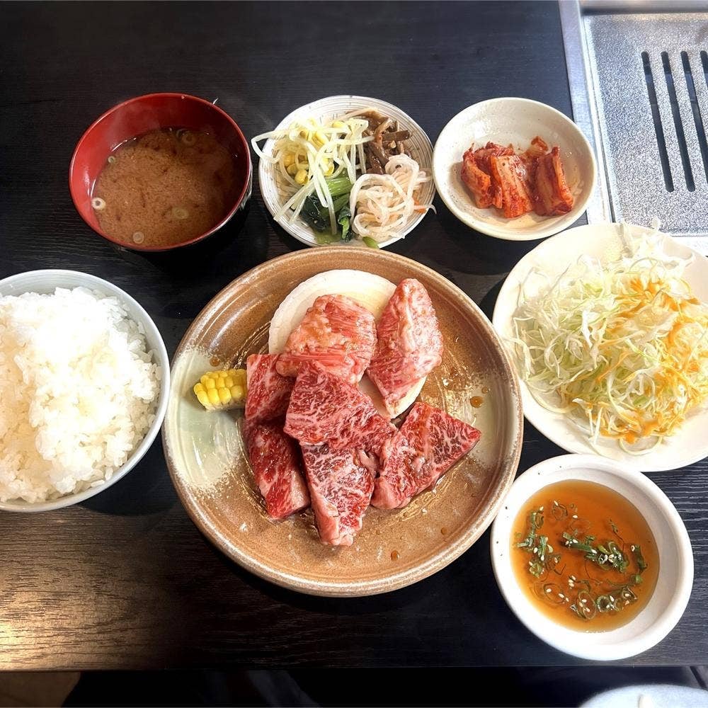 焼肉 丑乃匠