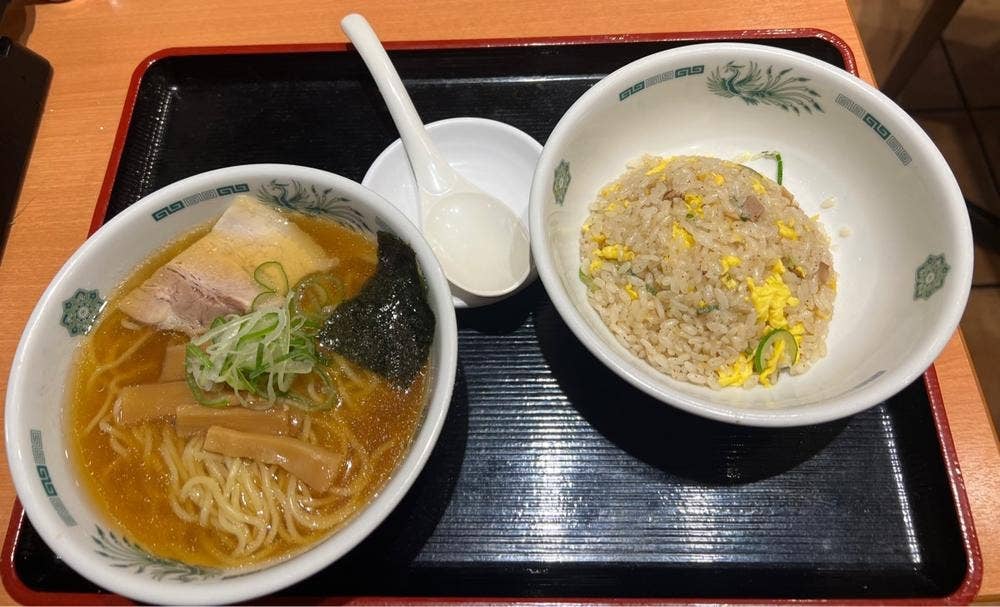 日高屋 田町東口店