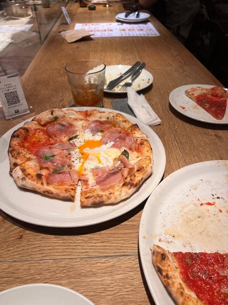 PIZZA KEVELOS 三宿店