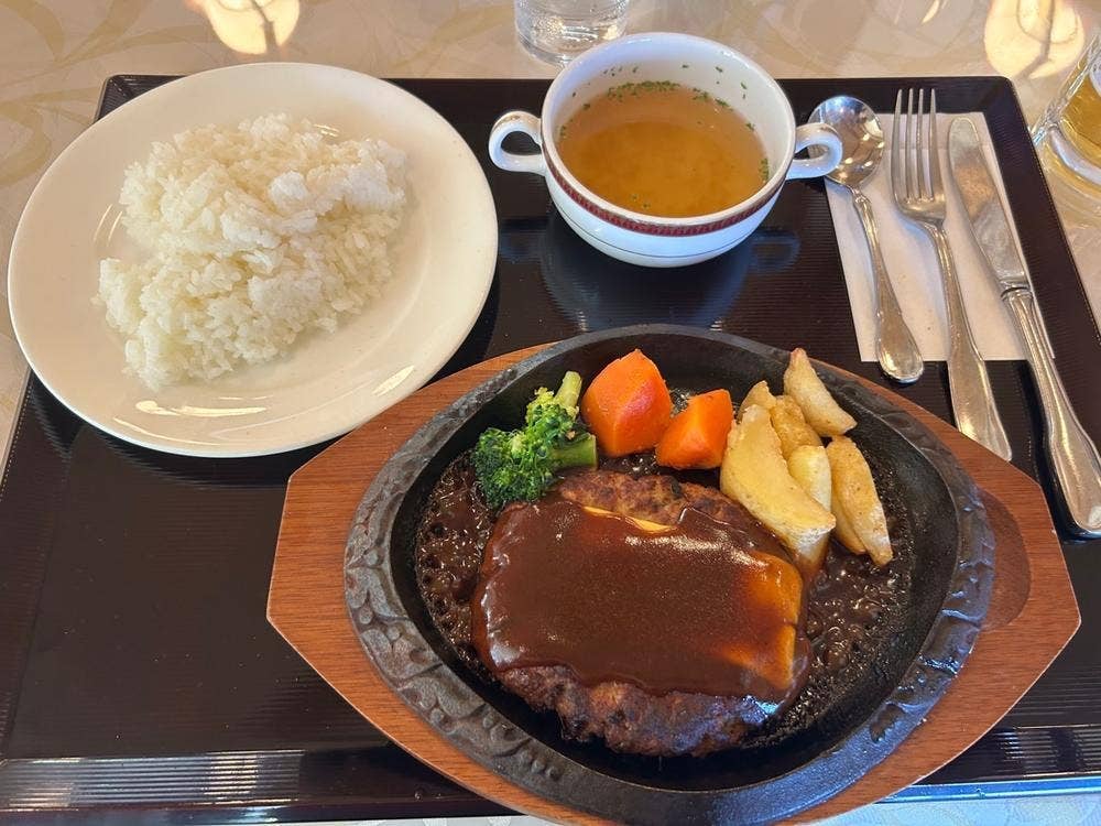 レストランキャニー 桜ヒルズゴルフクラブ