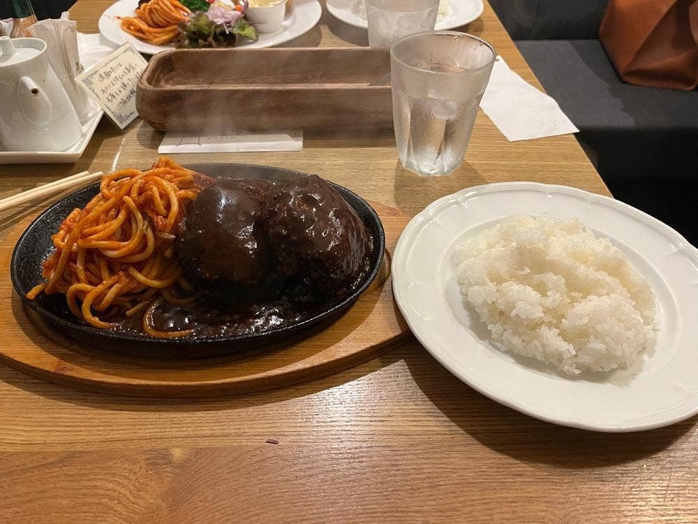 洋食 もりい
