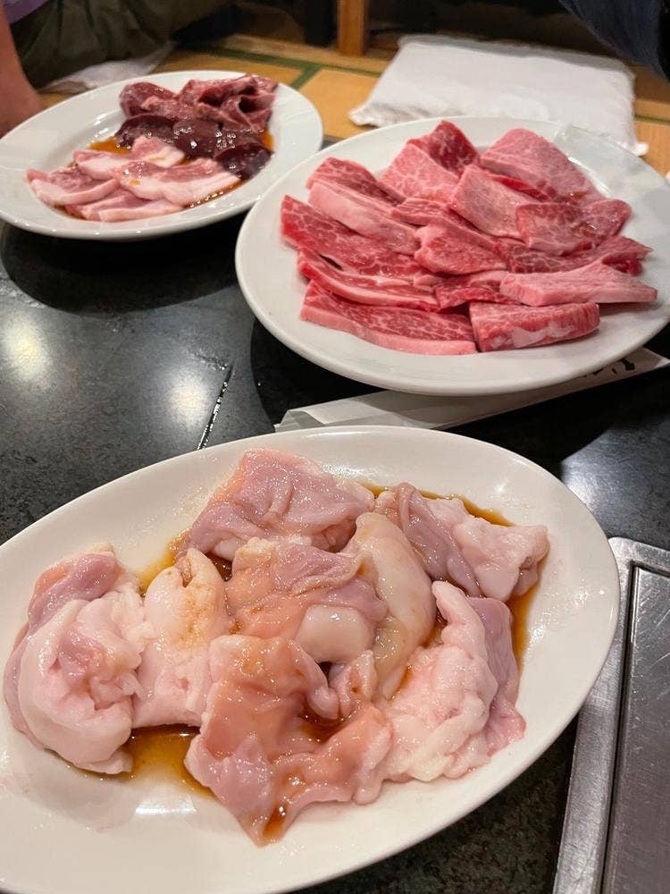 万力ホルモン