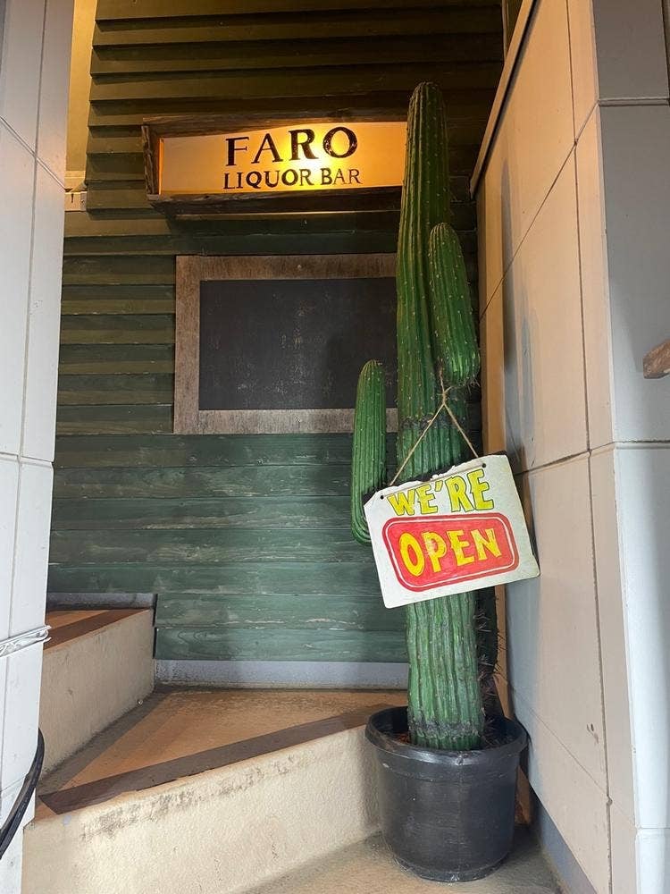 FARO LIQUOR BAR