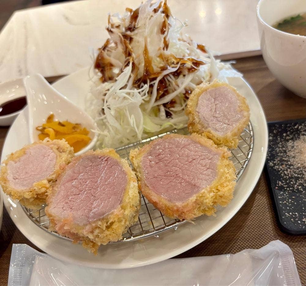 北新地とんかつ epais 大丸心斎橋店