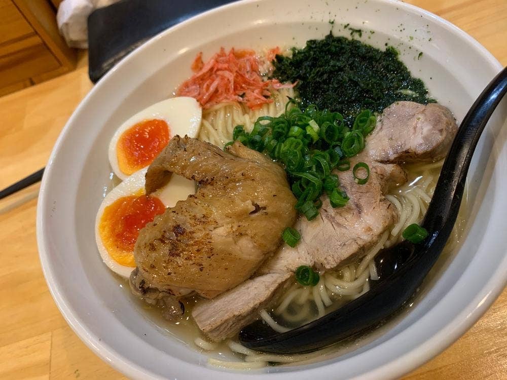 至高の出汁と麺たかや