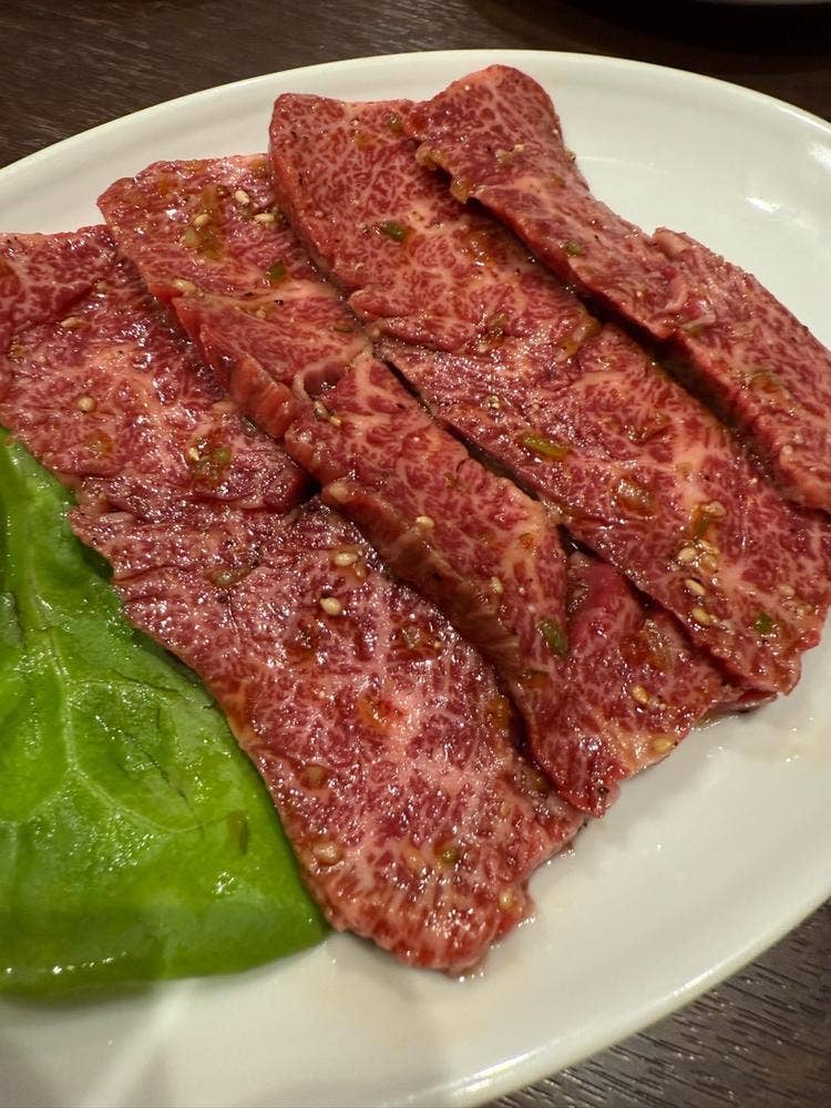 焼肉 三正園