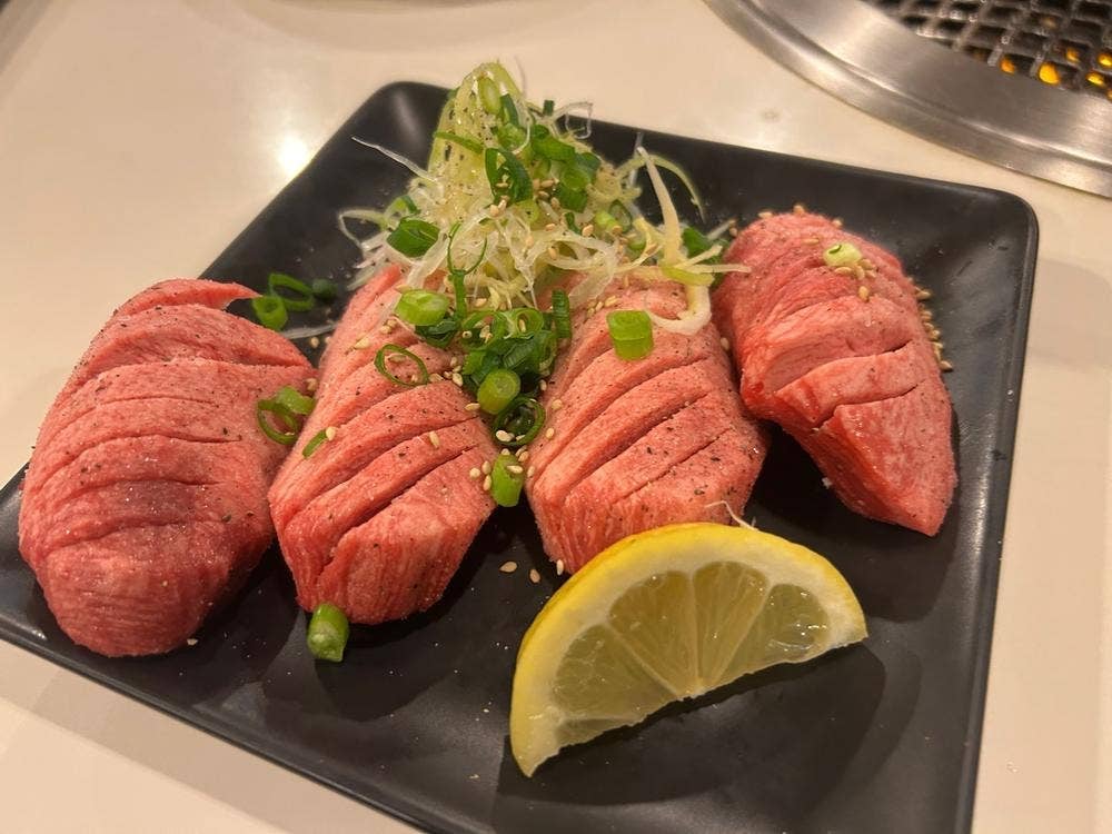 焼肉 弘城