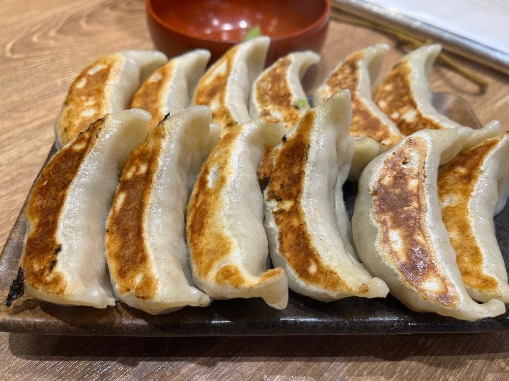 肉汁餃子の店ダンダダン 元町店