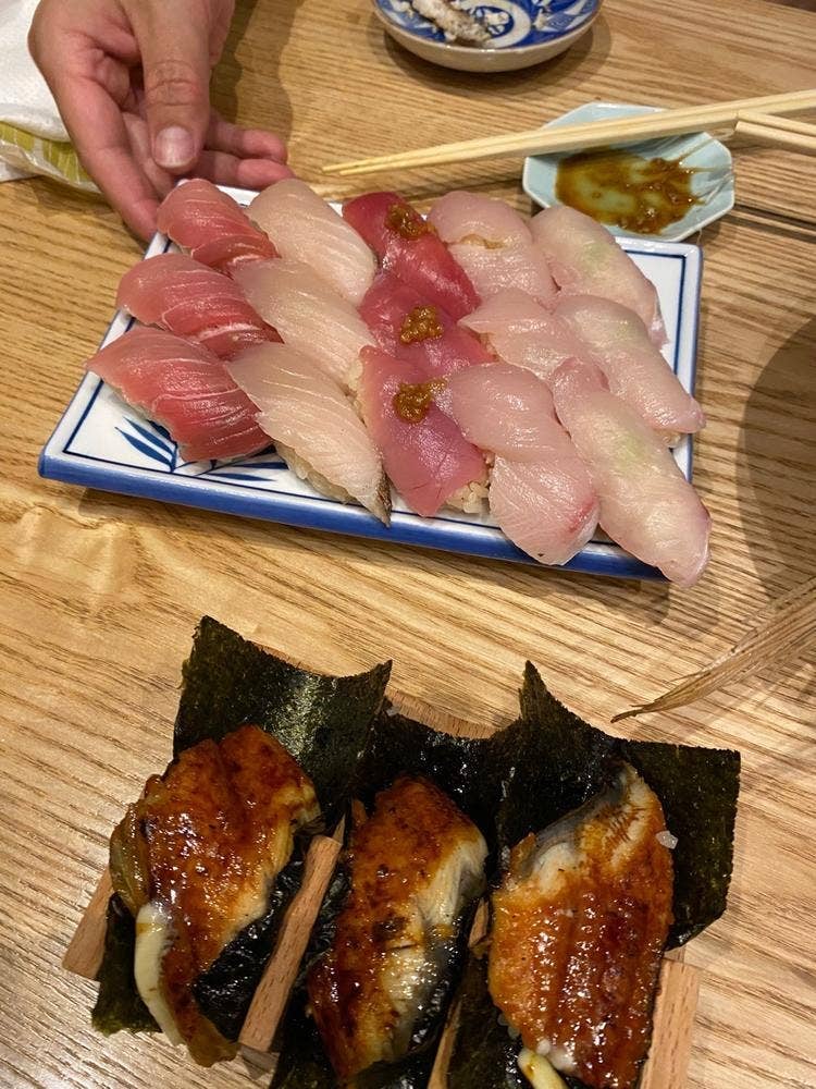 鮨酒場スシトフジ